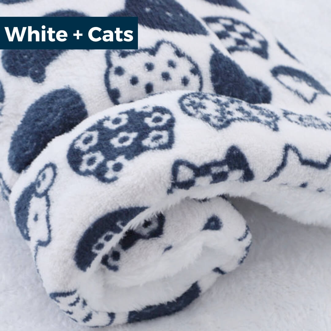 ThermaPad™ Self-Heating Cat Mat - White + Cats, Nymock